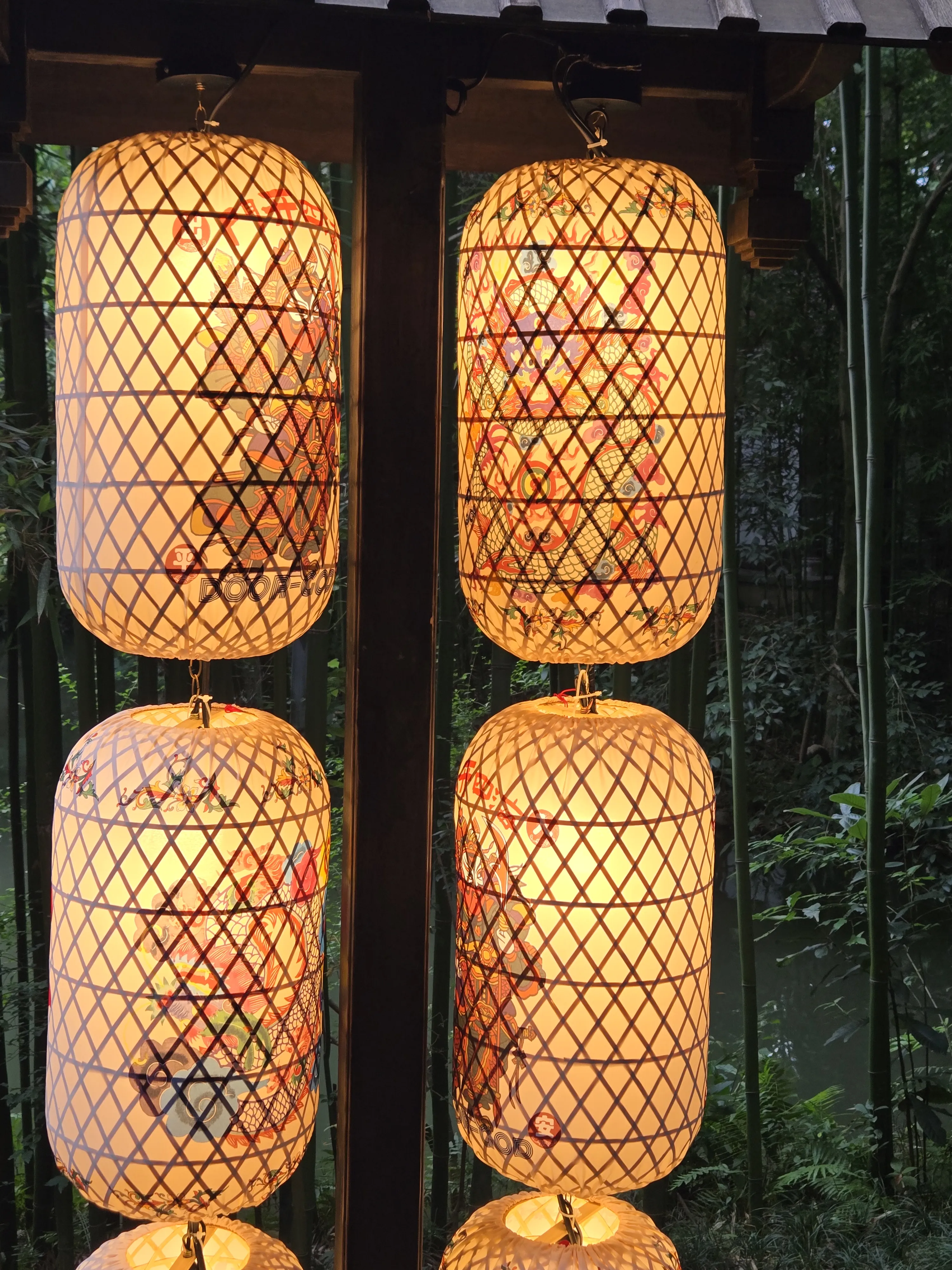 Classical lantern